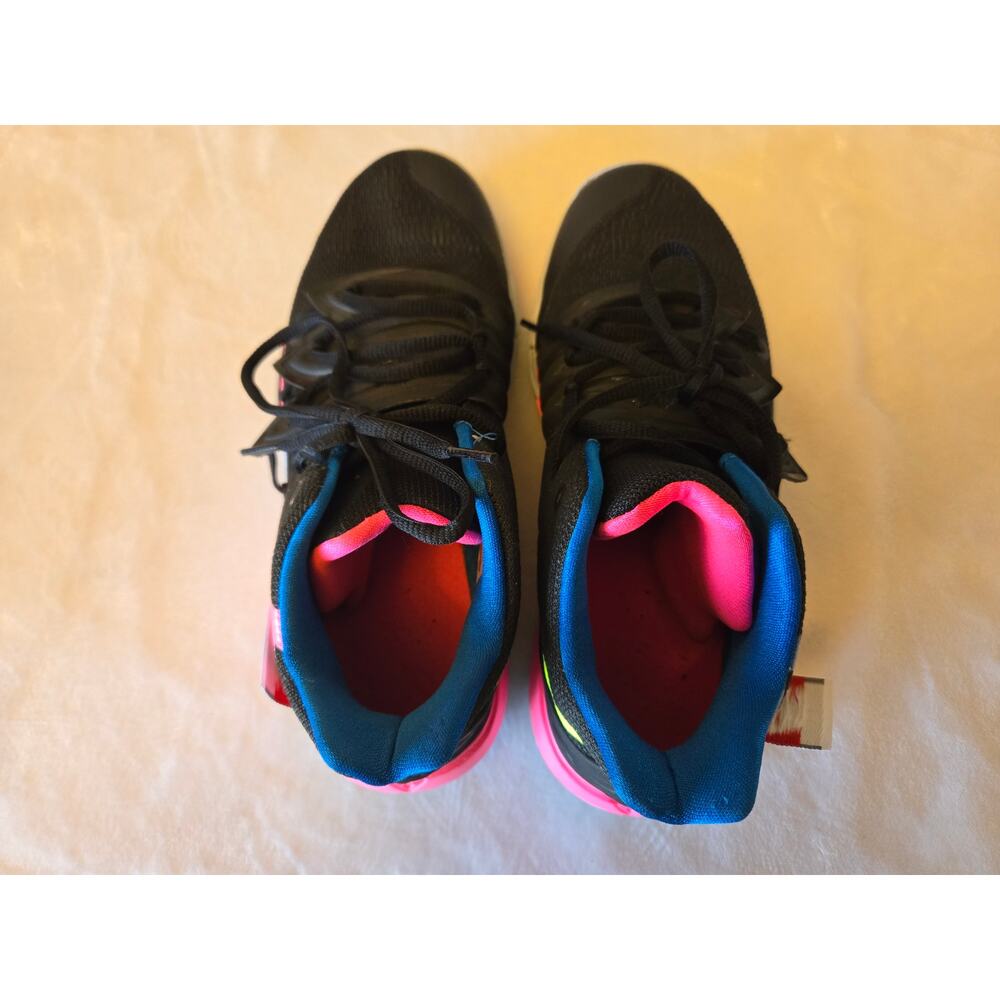 Nike Kyrie 5 "Just Do It"  Black Volt Hyper Pink Youth Size 7 - Picture 9 of 11